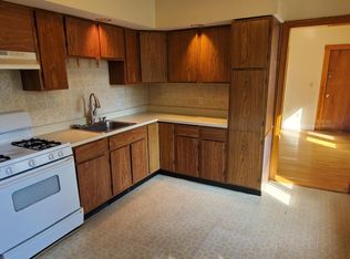 23 Clinton St #R-1, Waltham, MA 02453