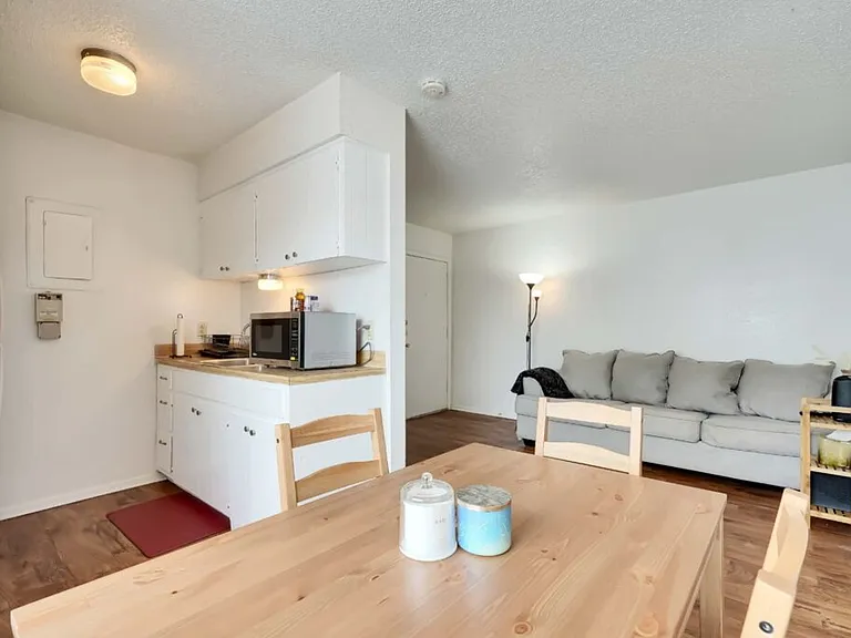 2803 Hemphill Park #B201 — Photo 3