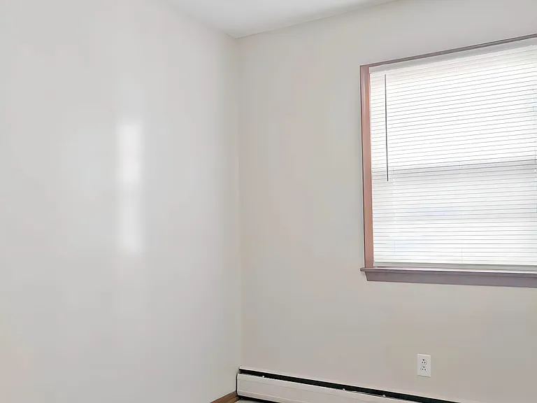Fremont 3619 — Photo 15