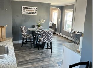 727 Roosevelt Ave FLOOR 2, Pawtucket, RI 02860