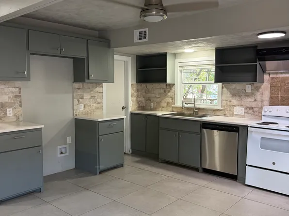 2709 NW 12th St #1/2, Oklahoma City, OK 73107