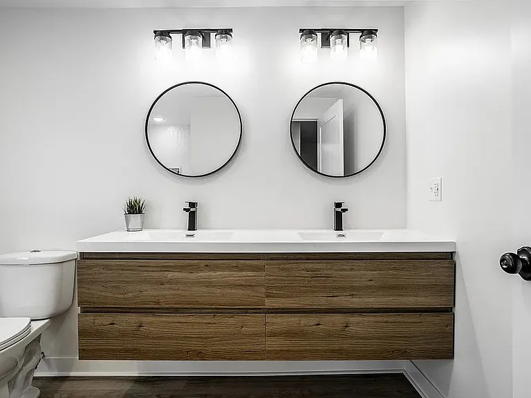 849 N Oakland Ave — Photo 33