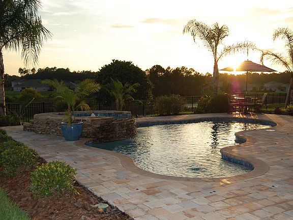 5th image of 6042 Tremayne Dr