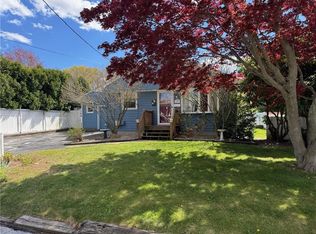 150 Salem Ave, Cranston, RI 02920