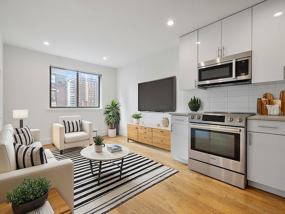 1st image of 309 W 30th St APT 8E
