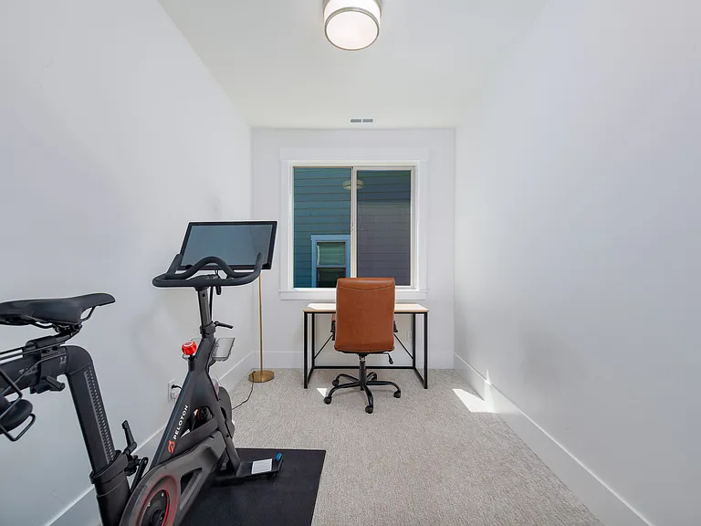 3055 NW Hidden Ridge Dr — Photo 22