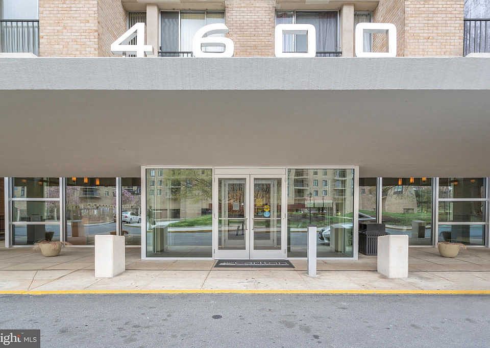 1st image of 4600 S Four Mile Run Dr APT 1119