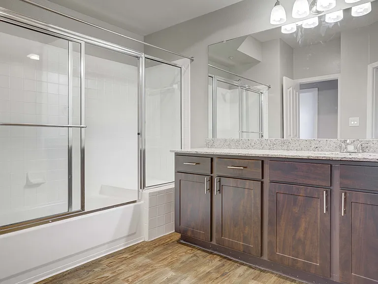 Somerset Townhomes — Photo 13