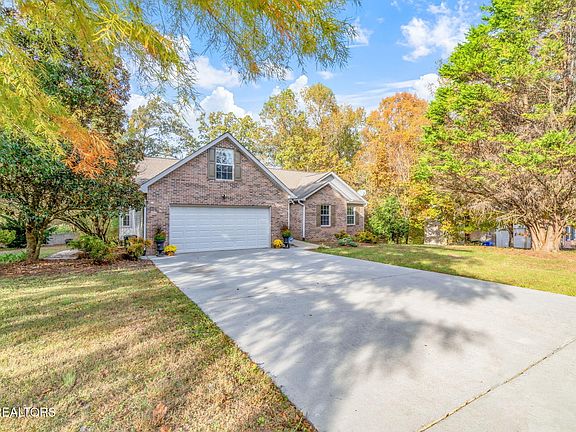 2nd image of 5600 Oakside Dr