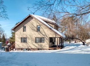 815 E H St, Iron Mountain, MI 49801