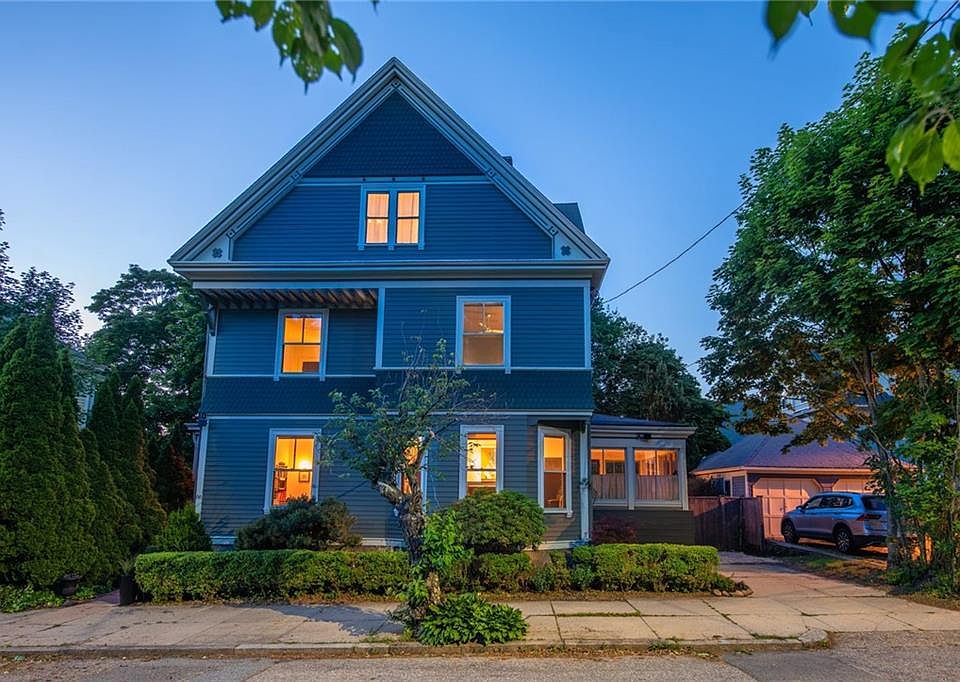 1st image of 66 Halsey St