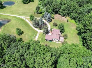 2489 Dutcher Rd, Howell, MI 48843