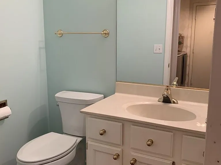 946 Shoreline Rd #905 — Photo 15