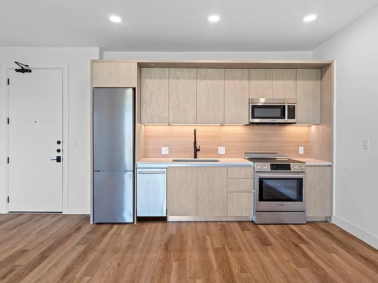 4315 S Congress Ave #323 — Photo 10