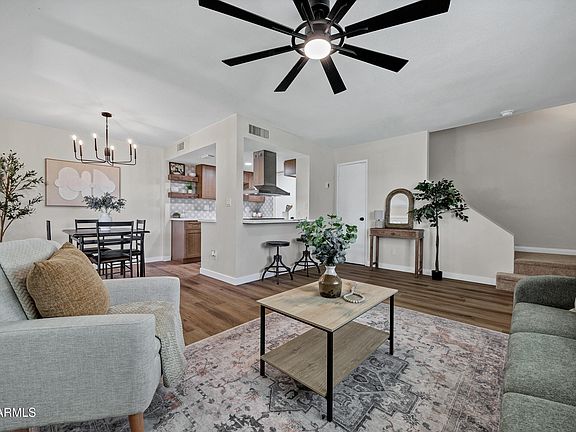 5th image of 10208 N 8TH Place #B
