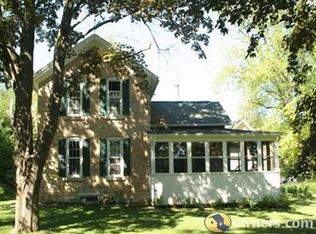 W306S2399 Boettcher Rd, Waukesha, WI 53188