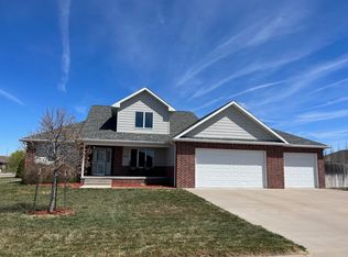 4310 Sequoia Dr, North Platte, NE 69101