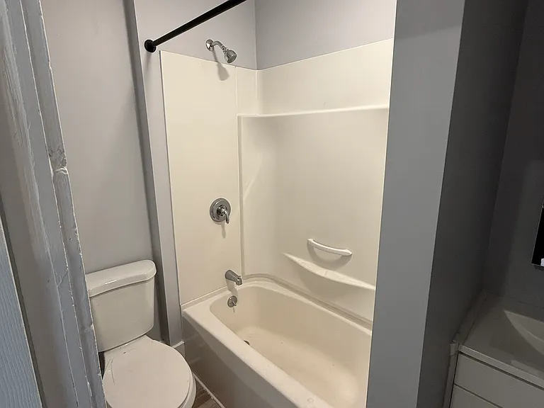 176 Church St #2 — Photo 8
