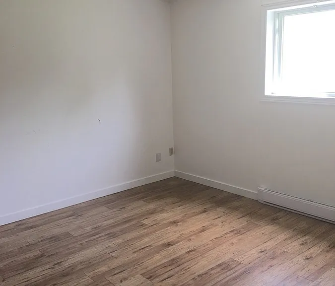 88 Talbot Rd W #1 — Photo 8
