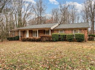 208 Dixon St, Greensboro, NC 27455