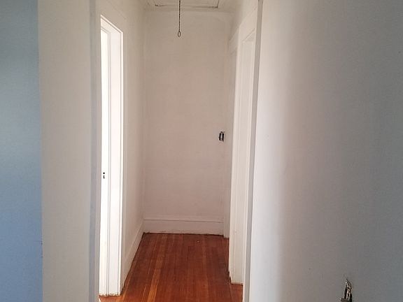 3rd image of 188 N Ocean Ave