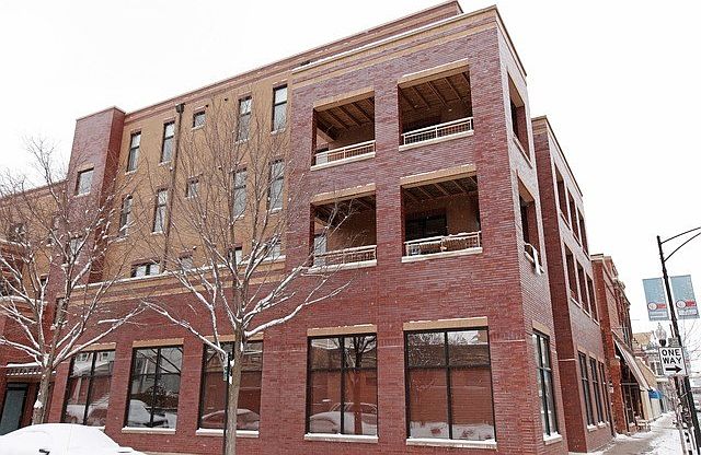 1st image of 3207 N Clifton Ave APT 202