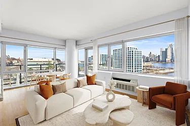 1700 Park Avenue, #804