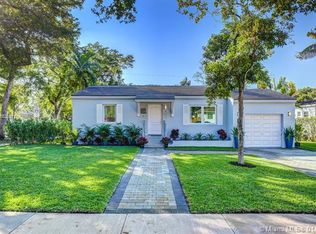 700 Mendoza Ave, Coral Gables, FL 33134