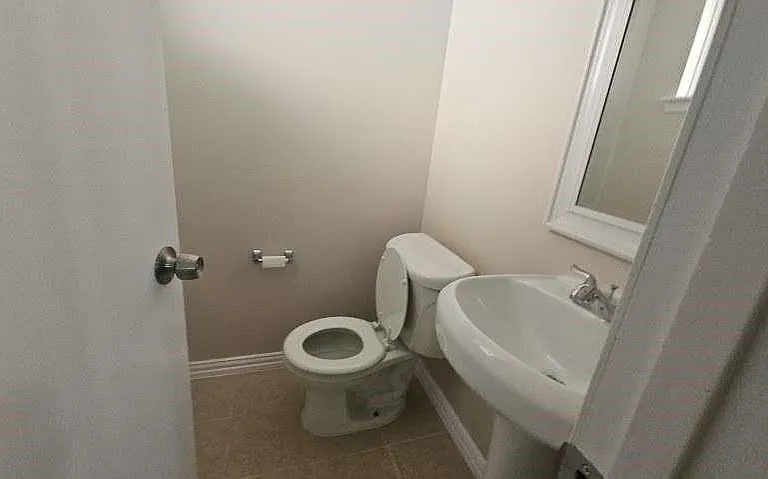 934 Dellbrook Dr — Photo 8
