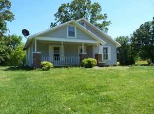 509 W Main St, Bradford, TN 38316