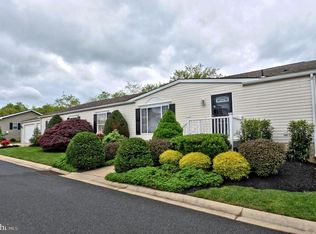 1018 Scenic View Dr, Schwenksville, PA 19473