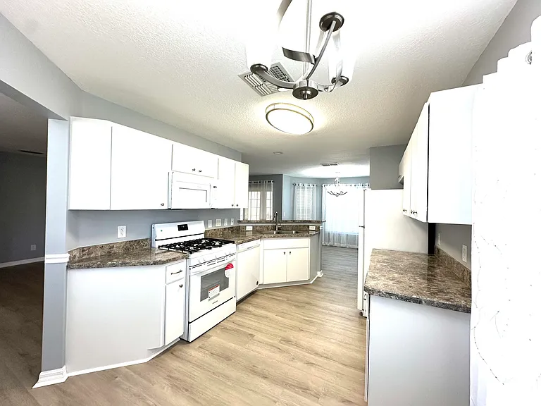 9706 SW 92nd Place Rd — Photo 7