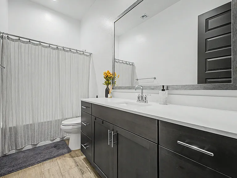 3825 W Buist Ave #1 — Photo 27