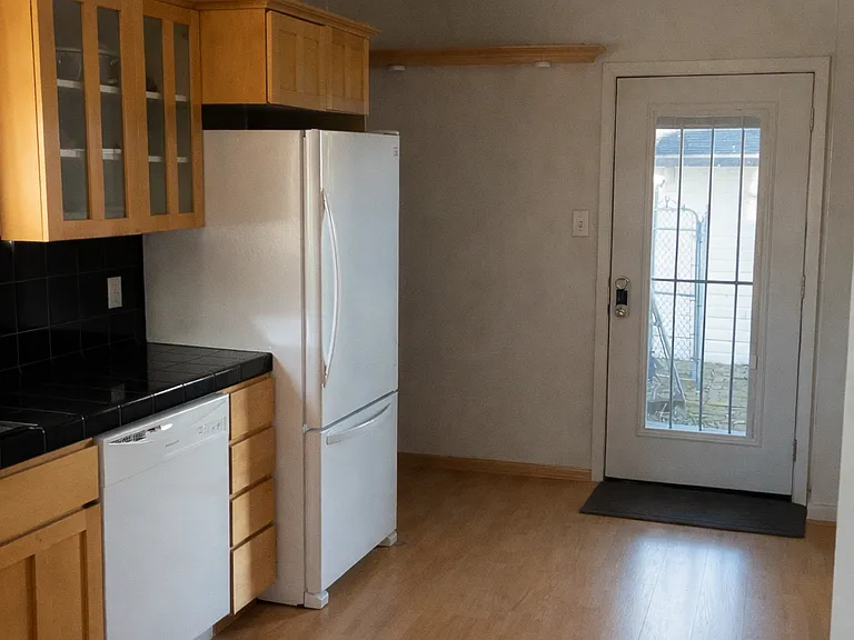 1255 Sunset Ave — Photo 8