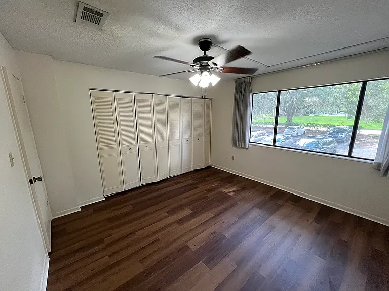 2756 SW 14th Dr #2756 — Photo 8