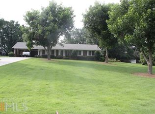 175 Teresa Ln, Loganville, GA