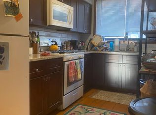 1924 S 10th St #1, Philadelphia, PA 19148