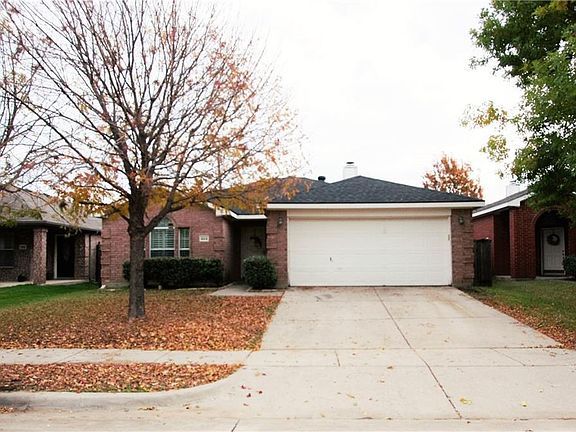 2nd image of 464 Port Lavaca Dr