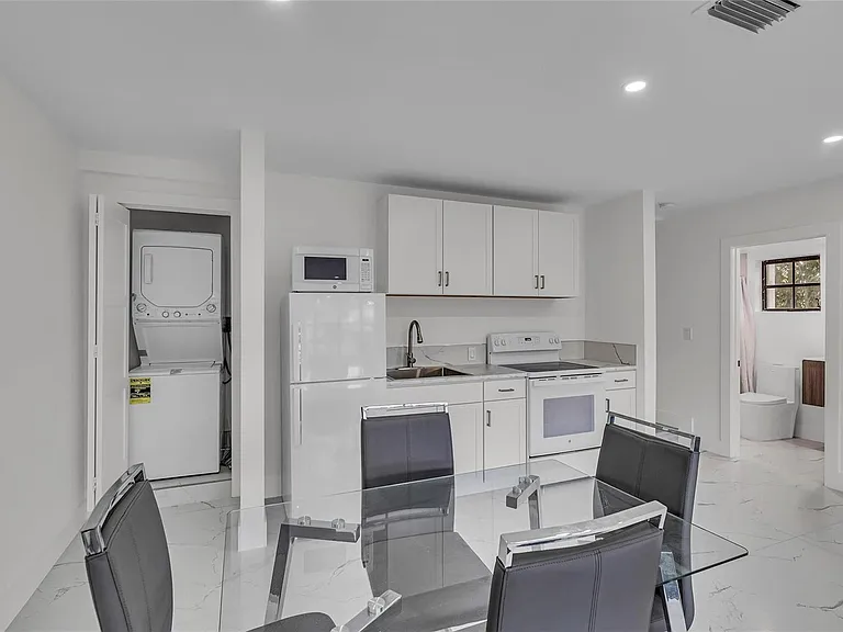 616 3rd Key Dr — Photo 10