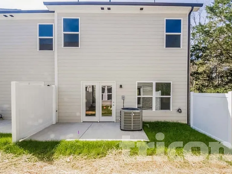 512 Hickory Leaf Ct — Photo 15