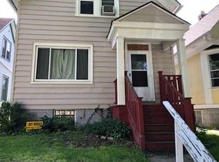 2471 S Austin St, Milwaukee, WI 53207