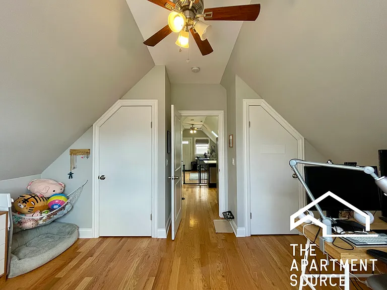 3611 W Wolfram St #2R — Photo 14