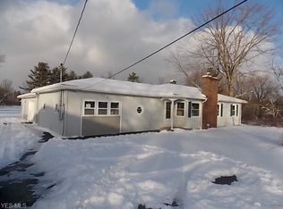 8264 Wilson Mills Rd, Chesterland, OH 44026