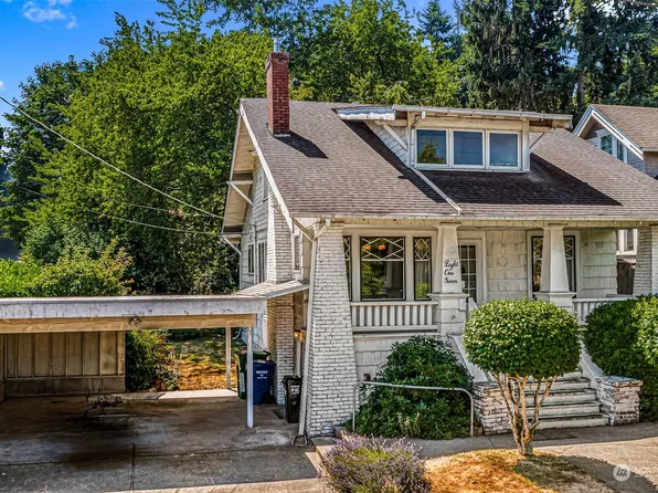 817 N 60th Street, Seattle, WA 98103