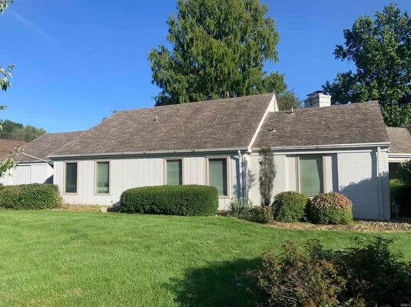 3824 San Pedro Dr, Fort Wayne, IN 46815