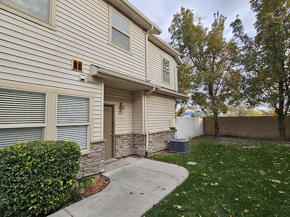1st image of 1387 W Stone Meadow Dr