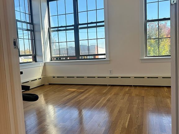 3rd image of 7524 11th Ave APT 3R