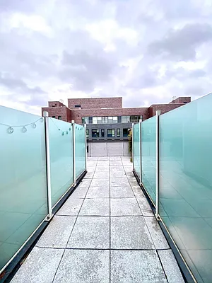 Rented by Safdie Realty Group | media 12