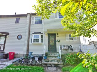 134 Ada Dr, Staten Island, NY 10314