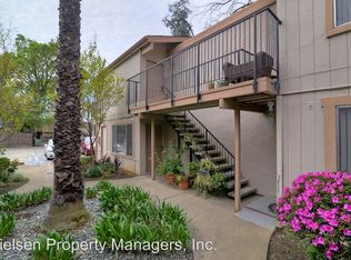 2206 V St APT 06, Sacramento, CA